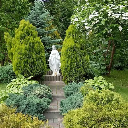 сонячна 호텔 트루스카베츠